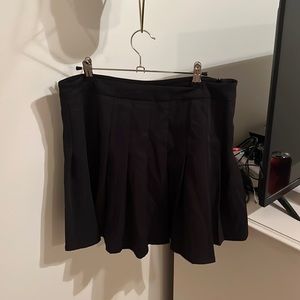 black skirt